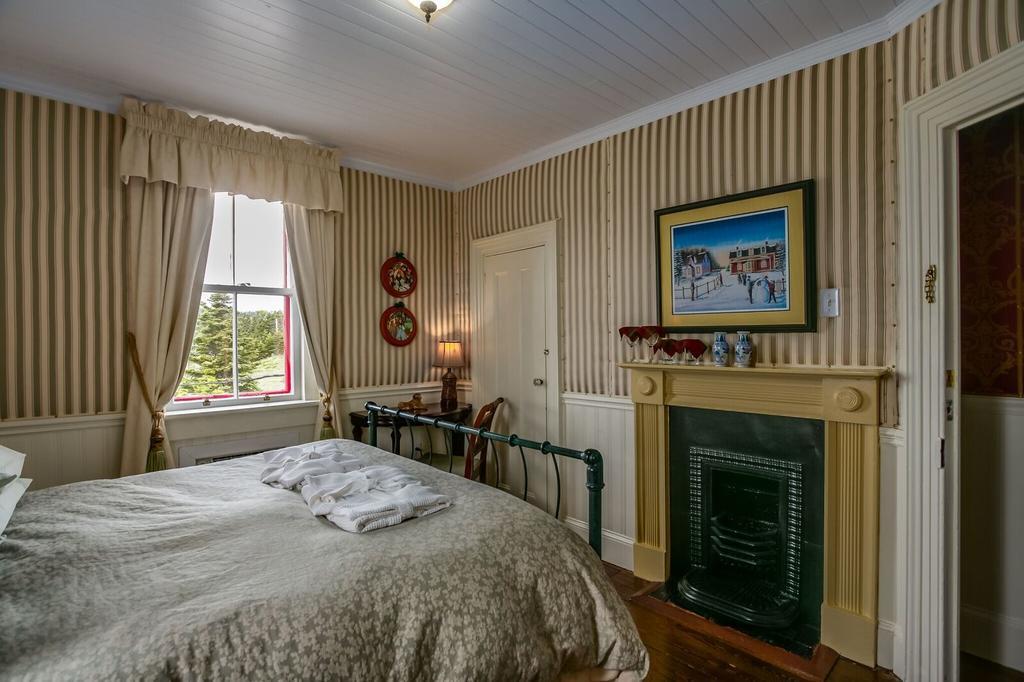 George House Heritage Bed And Breakfast Dildo Εξωτερικό φωτογραφία