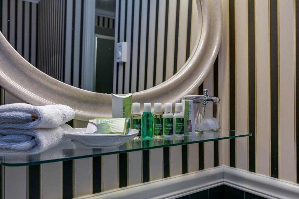 George House Heritage Bed And Breakfast Dildo Εξωτερικό φωτογραφία